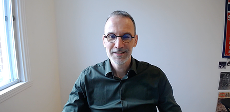 La construction normale et pathologique de l'identité : échec du deuil et souffrances narcissiques